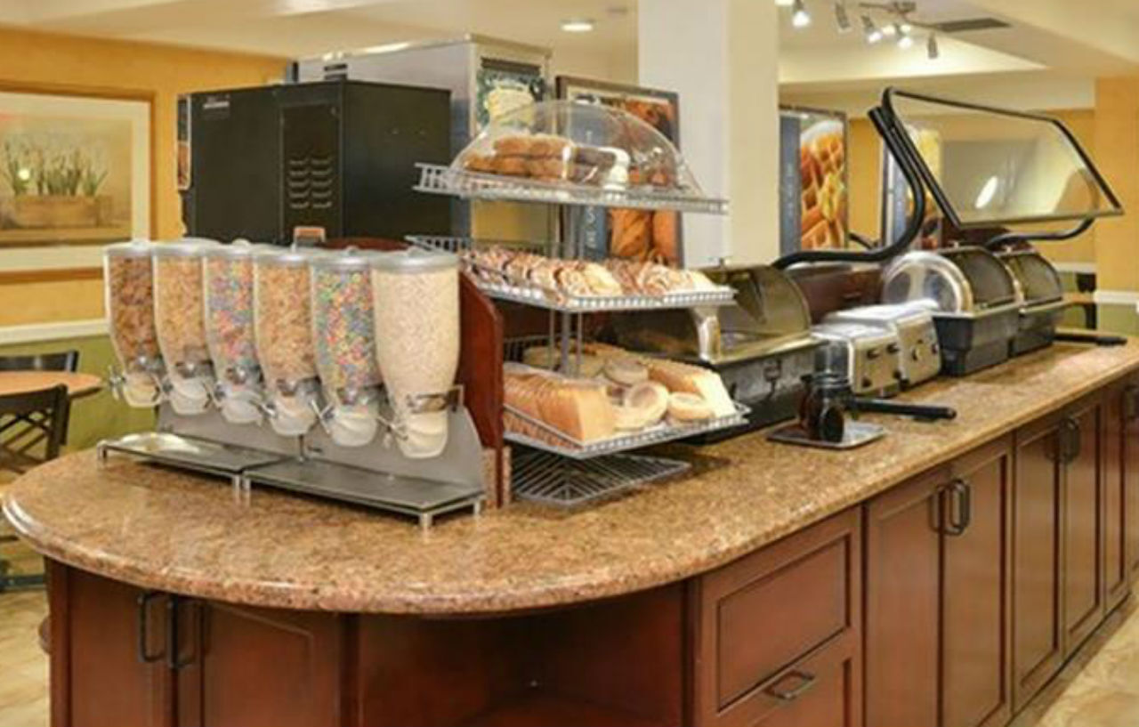 Best Western Plus Raffles Inn & Suites Anaheim Luaran gambar